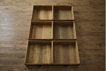 和製アンティーク　横に並べても使える!!　引き出し18杯　レトロな見た目と収納力が魅力的な収納箪笥　(R-072954)