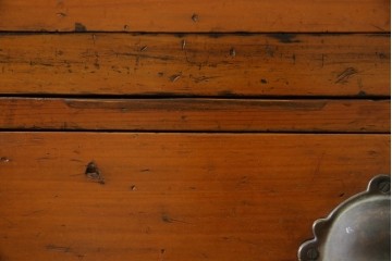 和製アンティーク　横に並べても使える!!　引き出し18杯　レトロな見た目と収納力が魅力的な収納箪笥　(R-072954)