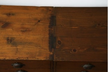 和製アンティーク　横に並べても使える!!　引き出し18杯　レトロな見た目と収納力が魅力的な収納箪笥　(R-072954)