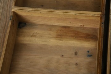 和製アンティーク　横に並べても使える!!　引き出し18杯　レトロな見た目と収納力が魅力的な収納箪笥　(R-072954)