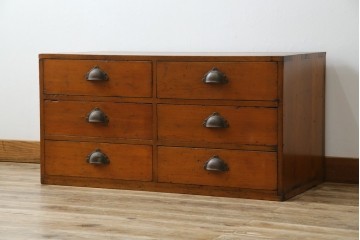 和製アンティーク　レトロな雰囲気溢れる収納箪笥　(R-072955)