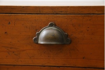 和製アンティーク　レトロな雰囲気溢れる収納箪笥　(R-072955)