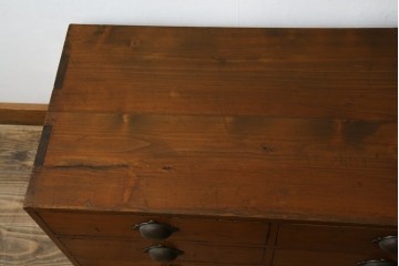 和製アンティーク　レトロな雰囲気溢れる収納箪笥　(R-072955)