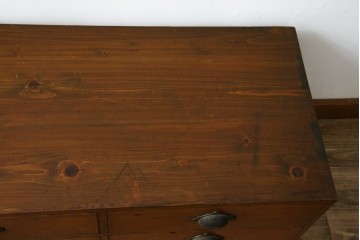 和製アンティーク　レトロな雰囲気溢れる収納箪笥　(R-072956)