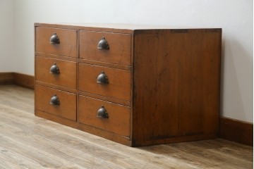 和製アンティーク　レトロな雰囲気溢れる収納箪笥　(R-072957)