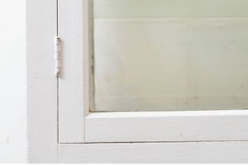 和製アンティーク　ゆらゆらガラス　四面ガラス　お気に入りのコレクションをお洒落にみせてくれるケビントガラスケース(ショーケース、飾り棚、陳列棚、収納棚、戸棚、デンタルケース、デンタルキャビネット)(R-072962)