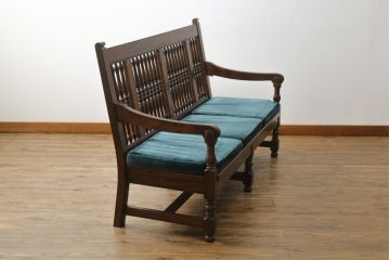 中古　松本民芸家具　洋館に似合う佇まいのD型布張り椅子(ベンチ、ソファ、3人掛けソファ)(定価約55万円)(R-072963)