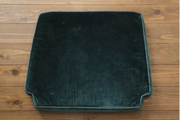 中古　松本民芸家具　洋館に似合う佇まいのD型布張り椅子(アームチェア、1人掛けソファ)(R-072965)