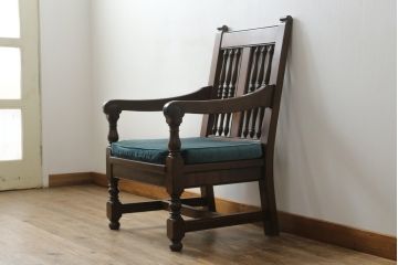中古　松本民芸家具　洋館に似合う佇まいのD型布張り椅子(アームチェア、1人掛けソファ)(R-072966)