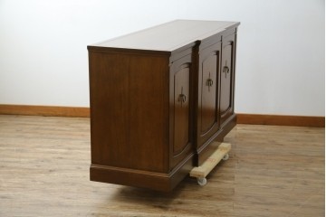 中古　DREXEL HERITAGE(ドレクセルヘリテイジ)　Triune(トライユン)　クラシカルな佇まいのサイドボード　(R-072968)