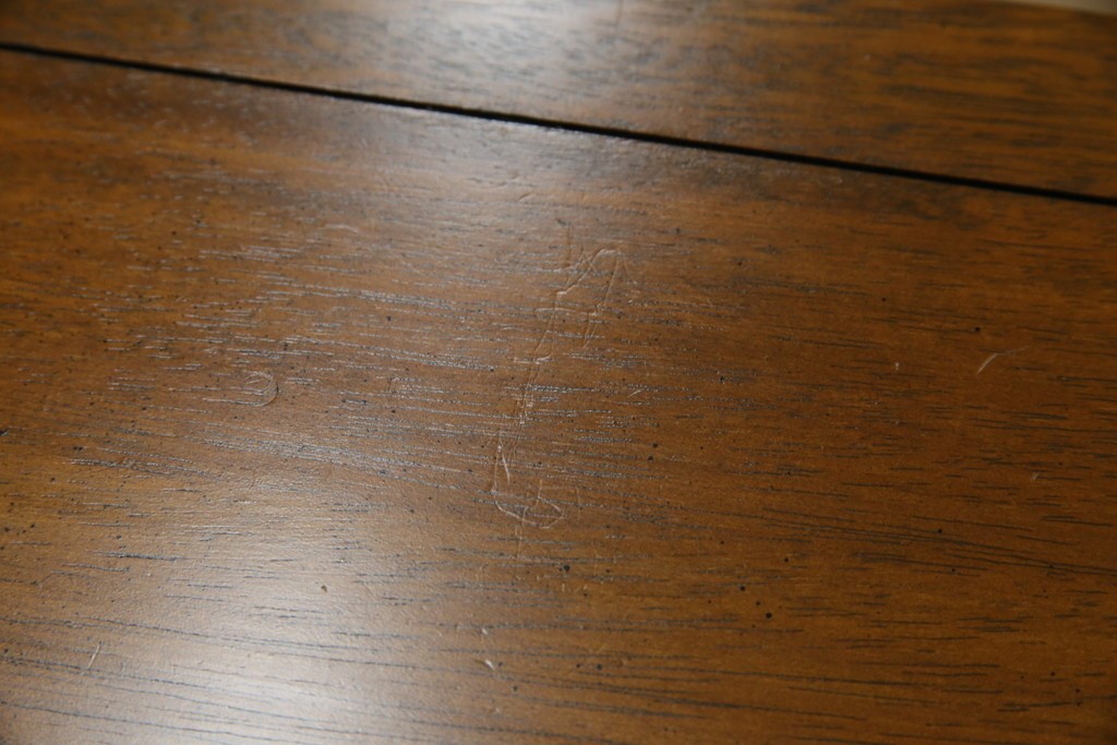 中古　DREXEL HERITAGE(ドレクセルヘリテイジ)　Triune(トライユン)　クラシカルな佇まいのサイドボード　(R-072968)