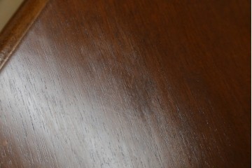 中古　美品　お部屋の隅をおしゃれに活用できるコーナーキャビネット　(R-072969)