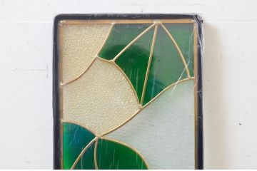 未使用品　楓(かえで)　デットストック品のステンドグラス(建具、ドア、窓、照明、衝い立て、衝立、つい立て)(定価約7万9千円)(R-072987)