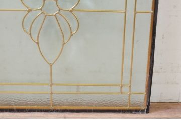 未使用品　大和(やまと)　デットストック品のステンドグラス(建具、ドア、窓、照明、衝い立て、衝立、つい立て)(定価約9万6千円)(R-072993)