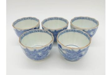 江戸後期〜幕末　伊万里　染付　山水図　藍色の濃淡が美しいそば猪口5客セット(蕎麦猪口、湯呑み、湯のみ、和食器)(R-073013)