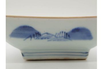 江戸後期〜幕末　伊万里　染付　約21cm　6.7寸　大胆に描かれた山水図に魅了される長皿3枚セット(角皿、和皿、和食器、六寸七分)(R-073016)
