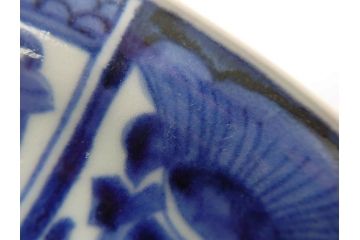 江戸期　古伊万里　染付　芙蓉手　鳥の図　約22cm　7寸　はっきりとした藍色のデザインが目を惹く中皿(鷹?、和皿、和食器、七寸)(R-073017)