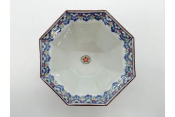 江戸期　古伊万里　柿右衛門手　竹梅図の色絵が可愛らしい向付3客セット(小鉢、八角、和食器)(R-073018)