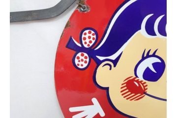 昭和レトロ　当時物　ペコちゃん　不二家のミルキー　両面　可愛らしいホーロー看板(琺瑯、広告、円形、丸形、丸型、カンバン)(R-073023)
