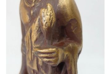 彫刻家　北村西望　聖観世音菩薩　鍍金　細部までこだわりを感じるブロンズ像(観音像、仏像、置物、オブジェ、共箱付き)(R-073025)