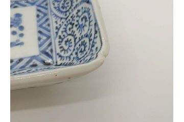 江戸期　大明成化年製　古伊万里　染付　蛸唐草　松竹梅文　約21cm　6.7寸　意匠を凝らしたデザインが素敵な長皿2枚セット(角皿、和皿、和食器、六寸七分)(R-073026)