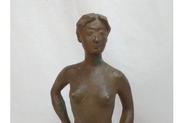 千野茂　裸婦像　高さ約48.5cm　重量約9.08kg　なめらかな曲線が美しいブロンズ像(置物、オブジェ、女性像、箱なし)(R-073030)