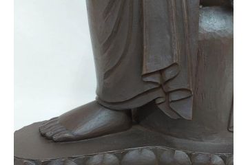 仏師　彫刻家　松久宗琳　弥勒菩薩半跏思惟像　高さ約60.5cm　重量約15.66kg　細部まで丁寧につくり込まれた重厚感のあるブロンズ像(仏像、置物、オブジェ)(R-073031)