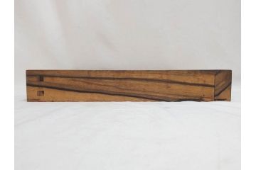 黒柿材　和の趣を感じさせる渋い佇まいの炉縁(茶道具、木箱付き)(R-073033)