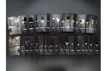 未使用品　オーストリア　RIEDEL(リーデル)　ソムリエ　シャンパーニュ　スパークリングワイン　洗練されたデザインが優美な印象を与えるグラス2客セット(旧パッケージ、チューブ缶、箱付き、袋付き)(R-073035)