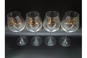 未使用品　オーストリア　RIEDEL(リーデル)　ヴィノム　250周年記念　ピノ・ノワール　ネッビオーロ　上品な佇まいが魅力のグラス4客セット(ワイン、箱付き)(R-073036)