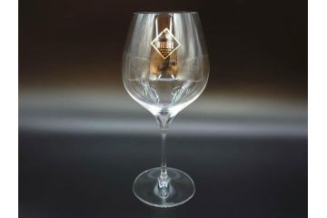 未使用品　オーストリア　RIEDEL(リーデル)　ヴィノム　250周年記念　ピノ・ノワール　ネッビオーロ　上品な佇まいが魅力のグラス4客セット(ワイン、箱付き)(R-073036)