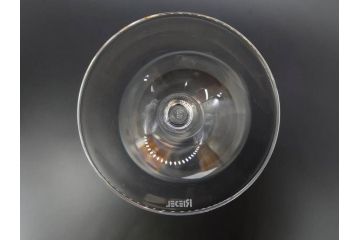 未使用品　オーストリア　RIEDEL(リーデル)　ヴィノム　250周年記念　ピノ・ノワール　ネッビオーロ　上品な佇まいが魅力のグラス4客セット(ワイン、箱付き)(R-073036)