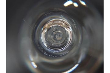 未使用品　オーストリア　RIEDEL(リーデル)　ヴィノム　250周年記念　ピノ・ノワール　ネッビオーロ　上品な佇まいが魅力のグラス4客セット(ワイン、箱付き)(R-073036)