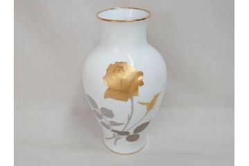 大倉陶園(OKURA、OAC)　金蝕バラ　モダンなデザインで気品溢れる花器(OKURA CHINA、エッチング、金くさらし、花瓶、花入、フラワーベース、ケース付き)(R-073037)