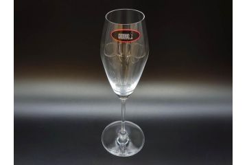 未使用品　オーストリア　RIEDEL(リーデル)　ヴィノム　エクストリーム　美しいフォルムが気品漂うグラス4客セット(シャンパーニュ、箱付き)(R-073038)