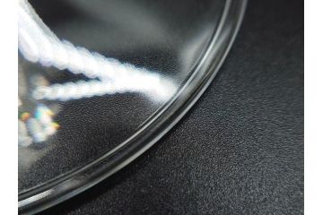 未使用品　オーストリア　RIEDEL(リーデル)　ヴィノム　エクストリーム　美しいフォルムが気品漂うグラス4客セット(シャンパーニュ、箱付き)(R-073038)