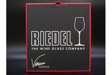 未使用品　オーストリア　RIEDEL(リーデル)　ヴィノム　エクストリーム　美しいフォルムが気品漂うグラス4客セット(シャンパーニュ、箱付き)(R-073038)
