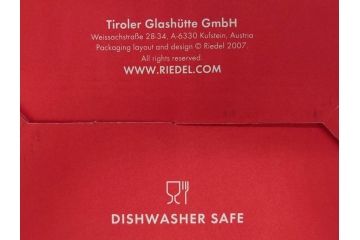 未使用品　オーストリア　RIEDEL(リーデル)　ヴィノム　エクストリーム　美しいフォルムが気品漂うグラス4客セット(シャンパーニュ、箱付き)(R-073038)