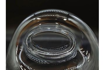 未使用品　オーストリア　RIEDEL(リーデル)　エスカルゴ　職人による繊細な技法とデザインが美しいデカンタ(デキャンタ、酒器、箱付き)(R-073039)