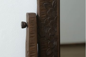 中古　美品　軽井沢彫り　咲き誇る桜の彫刻が美しいドレッサー(鏡台、化粧台、ミラー)(R-073041)