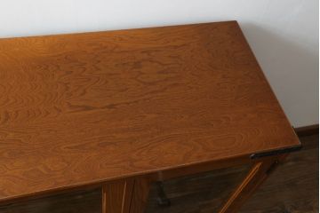 中古　美品　欅(ケヤキ)材　和モダンな空間づくりにおすすめの水屋箪笥サイドボード(食器棚、収納棚、戸棚、飾り棚、茶箪笥、サイドキャビネット)(R-073044)