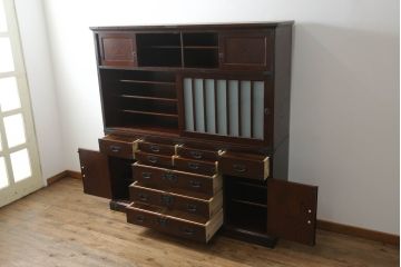 中古　美品　筑後民芸　上質な和の雰囲気を高める茶箪笥(茶棚、戸棚、収納棚、食器棚、整理箪笥、収納箪笥、チェスト、キャビネット、引き出し、和箪笥)(R-073045)
