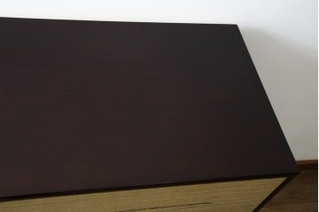 中古　美品　伝統工芸品　箪笥の松本　100巾チェスト　6重　脚付きでモダンな加茂総桐箪笥　定価約44万円　(R-073086)