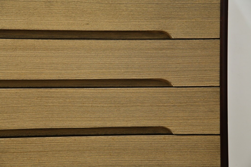 中古　美品　伝統工芸品　箪笥の松本　100巾チェスト　6重　脚付きでモダンな加茂総桐箪笥　定価約44万円　(R-073086)