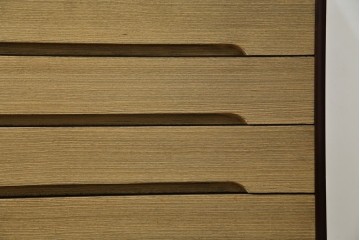 中古　美品　伝統工芸品　箪笥の松本　100巾チェスト　6重　脚付きでモダンな加茂総桐箪笥　定価約44万円　(R-073086)