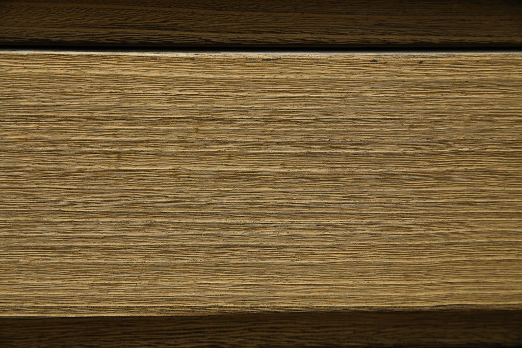 中古　美品　伝統工芸品　箪笥の松本　100巾チェスト　6重　脚付きでモダンな加茂総桐箪笥　定価約44万円　(R-073086)