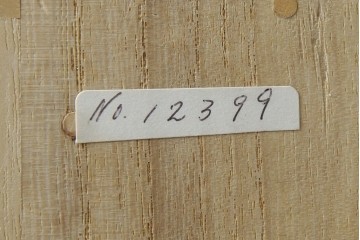 中古　美品　伝統工芸品　箪笥の松本　100巾チェスト　6重　脚付きでモダンな加茂総桐箪笥　定価約44万円　(R-073086)