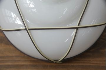 アンティーク照明　セルロイド装飾　昭和レトロな雰囲気が漂う天井照明(吊り下げ照明、ペンダントライト、シェード)(R-073096)