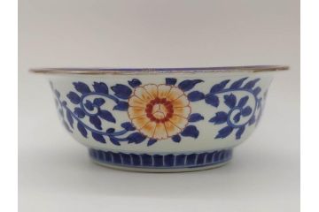 江戸〜明治　冨貴長春　古伊万里　金彩　色絵　染付　約29cm　9.4寸　鮮やかな色合いと迫力のある獅子が目を惹く大鉢(深鉢、和皿、和食器、共箱付き、九寸四分)(R-073100)