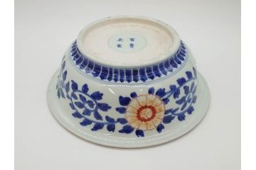 江戸〜明治　冨貴長春　古伊万里　金彩　色絵　染付　約29cm　9.4寸　鮮やかな色合いと迫力のある獅子が目を惹く大鉢(深鉢、和皿、和食器、共箱付き、九寸四分)(R-073100)
